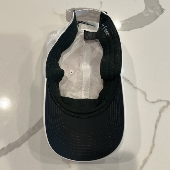 Nike Legacy Caps - Picture 7 of 10